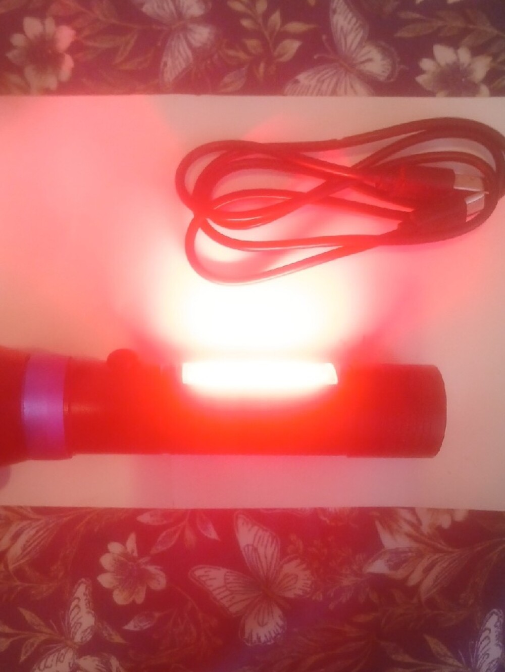 ConEd Rechargable Flashlight - Picture 9 of 9